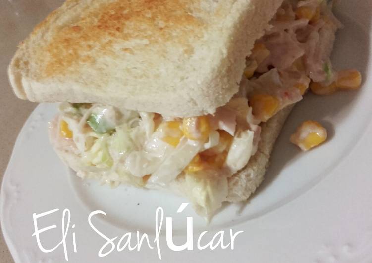 Pasión por el aguacate!!! Sanwiches vegetales con aguacate piña y cola de langosta