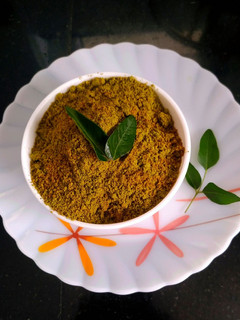 கறிவேப்பிலை பொடி செய்முறை முக்கிய புகைப்படம்