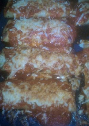 Una foto de Canelones de pollo y calabaza procesados