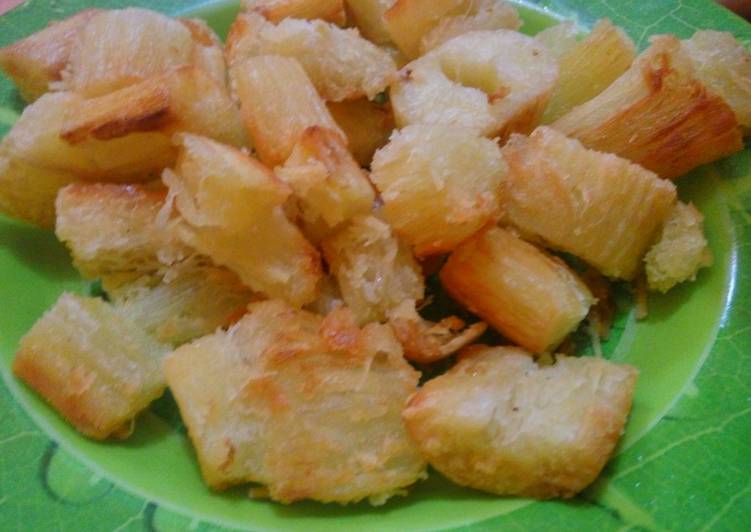 Singkong Goreng ala Abang2 (food street fried cassava)