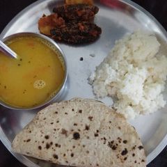 Stuffed karele and aloo A picture of Stuffed karele and aloo.