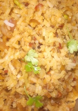 फ्राइड राइस (fried rice recipe in Hindi) रेसिपी मुख्य फोटो