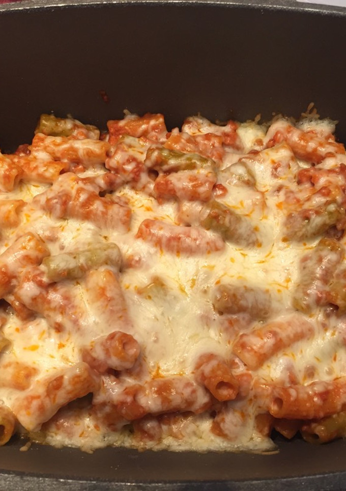 Una foto de Macarrones integrales gratinados con boloñesa vegana