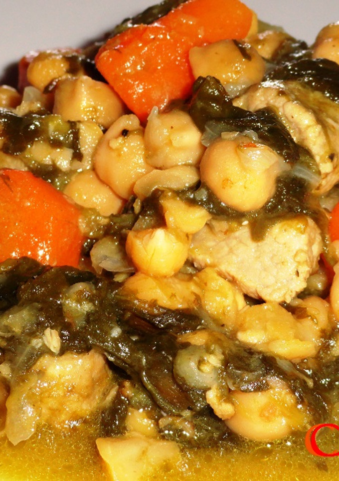 Una foto de Estofado de magro de cerdo con garbanzos