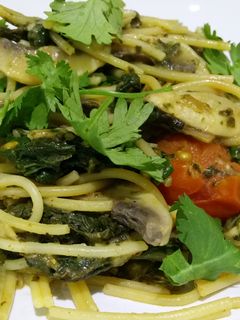 Una foto de Pasta con verduras