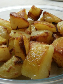 Una foto de Las famosas patatas al horno de mi mama