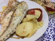 Una foto de corvina al horno
