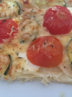 Una foto de Hojaldre de verduras y queso fresco