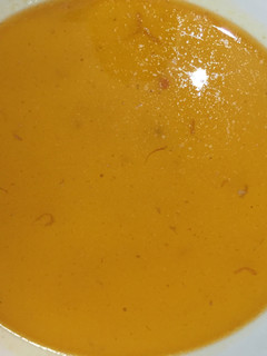 Una foto de Caldo de pollo y verdura