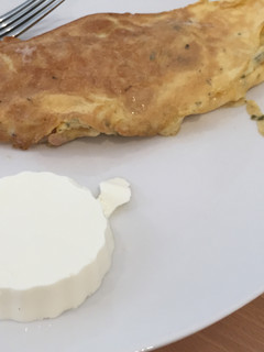 Foto principal de Tortilla francesa de atún con queso