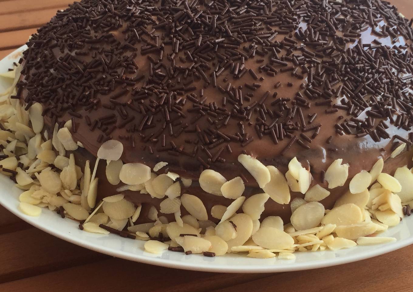 Tarta de chocolate con frosting de nutella