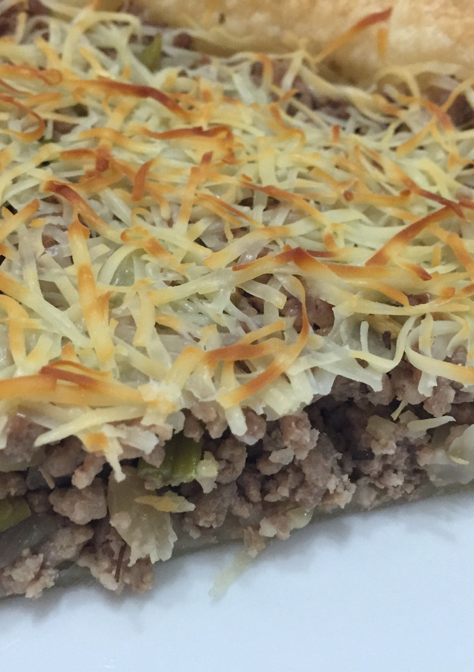 Una foto de Pastel de carne con hojaldre rápido y fácil 