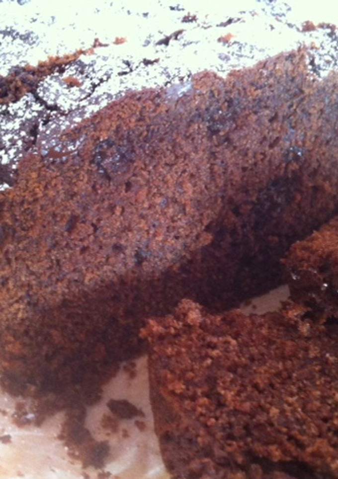Una foto de Bizcocho de chocolate y plátano con pepitas de chocolate