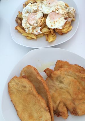 Una foto de Milanesa de pollo completa