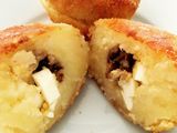 Bombas de papa rellenas
