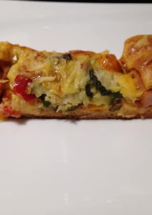 Pizza kicsit mésként recept fotója