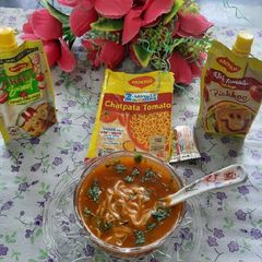 A picture of Maggi chatpata tomato vegetables Chinese soup.