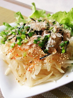 A picture of Easy Fresh Onion Salad.