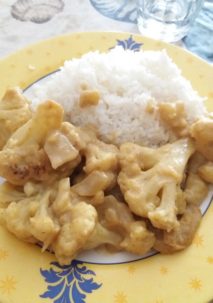 Una foto de Coliflor al curry🍲