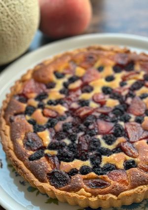 A picture of Berry and Apricot Tart.