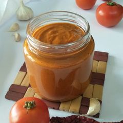 A picture of Slow Roasted Tomato Garlic Sauce.