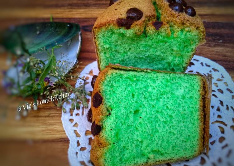 Chiffon pandan putih telur