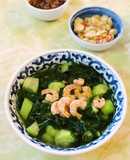 Canh tôm nõn nấu mùng tơi và mướp