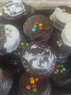 Una foto de Alfajores tipo havanna