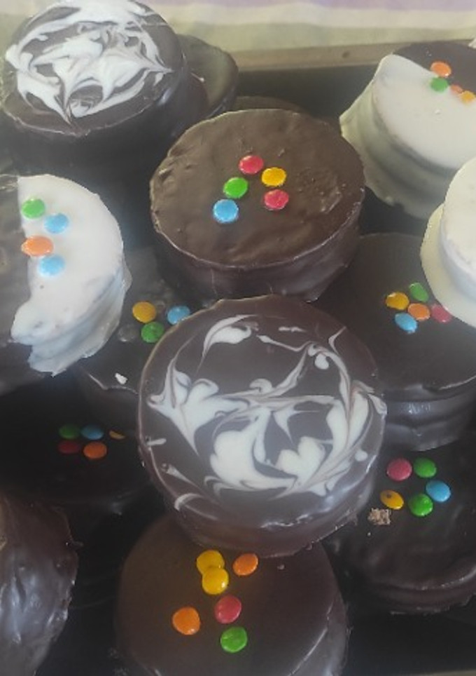 Una foto de Alfajores tipo havanna