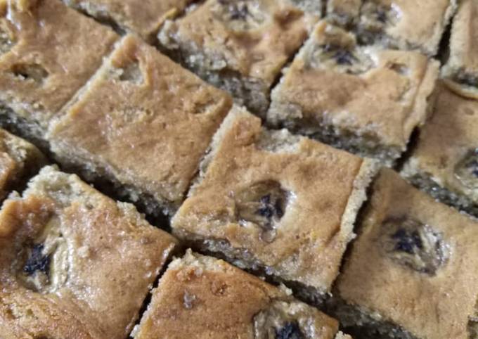 Langkah Mudah untuk Membuat Banana Moist Cake yang Lezat Sekali