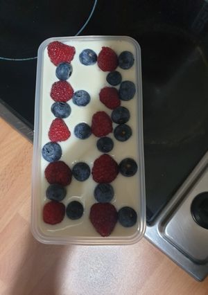 Una foto de Postre de yogur