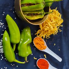 A picture of Stuffed chilli.