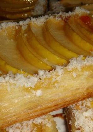 Una foto de Persianitas de hojaldre y manzana