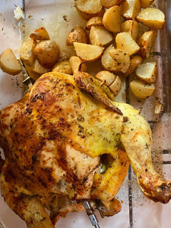 Una foto de Pollo al Romero con limón en air fryer