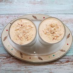 A picture of Apple kheer (Dessert).