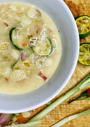 Hình của món Muối ớt sả tắc chấm hải sản.
