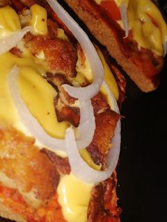 صورة لوصفة بيتزا بخبز 🍕 التوست 🍞