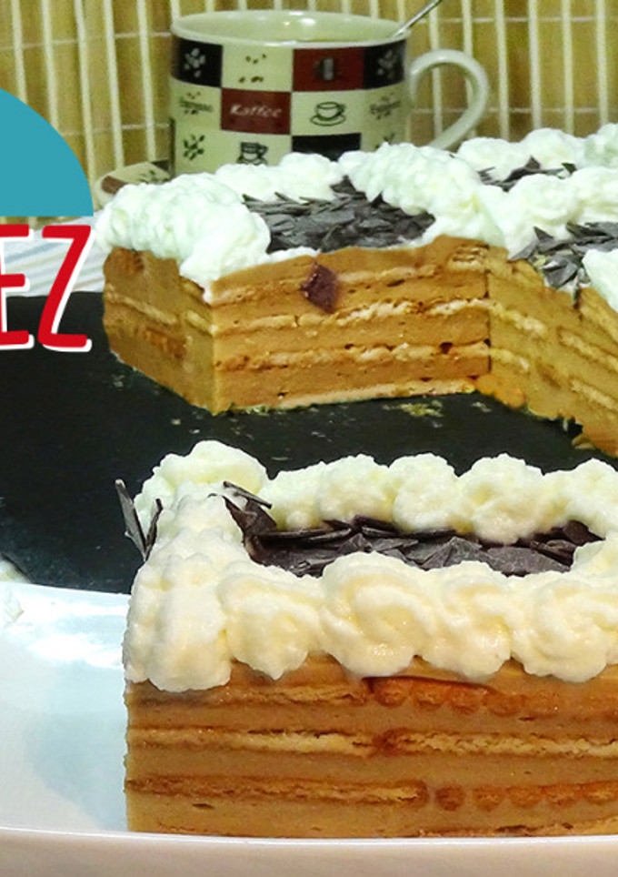 Una foto de Tarta de galletas con crema de café (moka). SIN HORNO