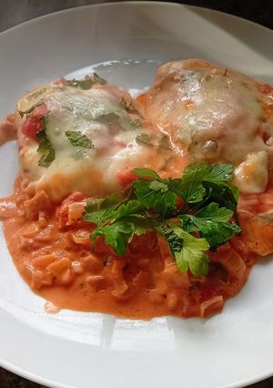 Una foto de Mini pizzetas de pollo a la salsa rosa 🩷