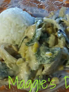 Una foto de Pechuga de pollo en rajas con crema