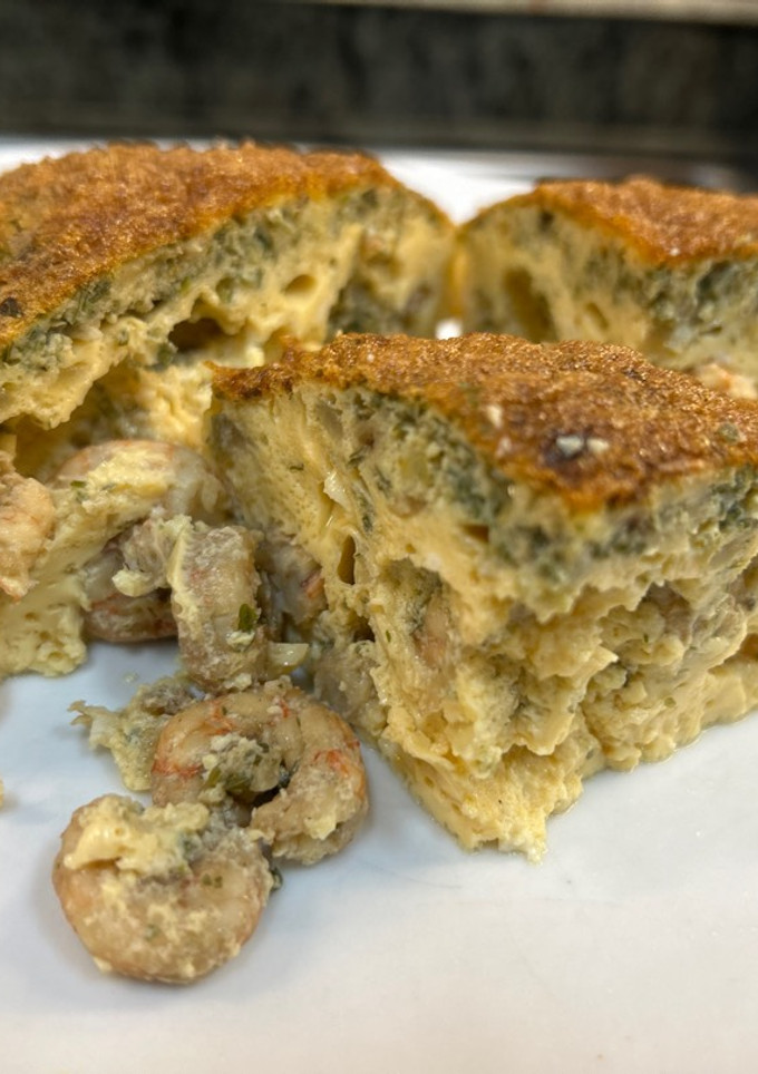 Una foto de Tortilla de gambas y cebolla en Airfryer Cosori