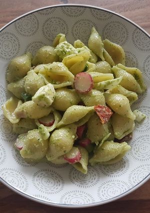 Une photo de Salade de pâtes printanières