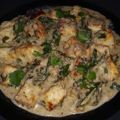 A picture of Palak Paneer.