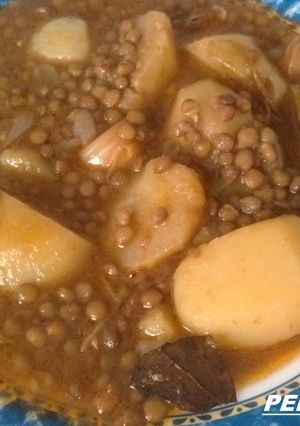 Una foto de Lentejas estofadas con sofrito de verduras