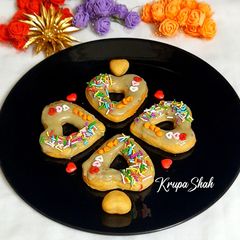 A picture of Healthy Heart Donuts (no maida and baked).