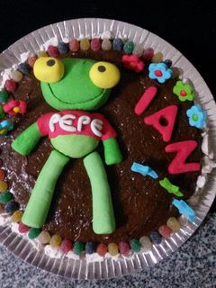 Una foto de Torta Cumple Sapo PEPE