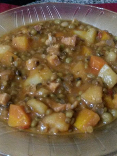 Una foto de Guiso de porotos Mung (verdes)