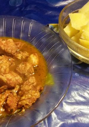 Una foto de Cubitos de pollo con especias