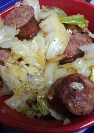 A picture of Fried Sausage and Cabbage.