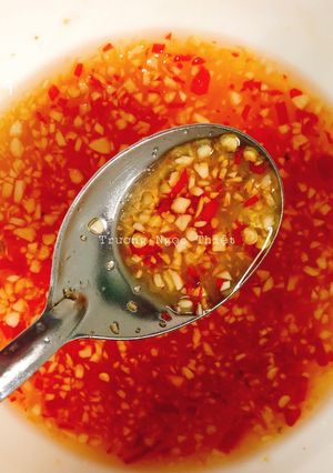 A picture of How to Make Delicious Garlic Chili Fish Sauce.